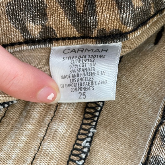 Cheetah jeans low rise with zippers - Picture 2 of 2